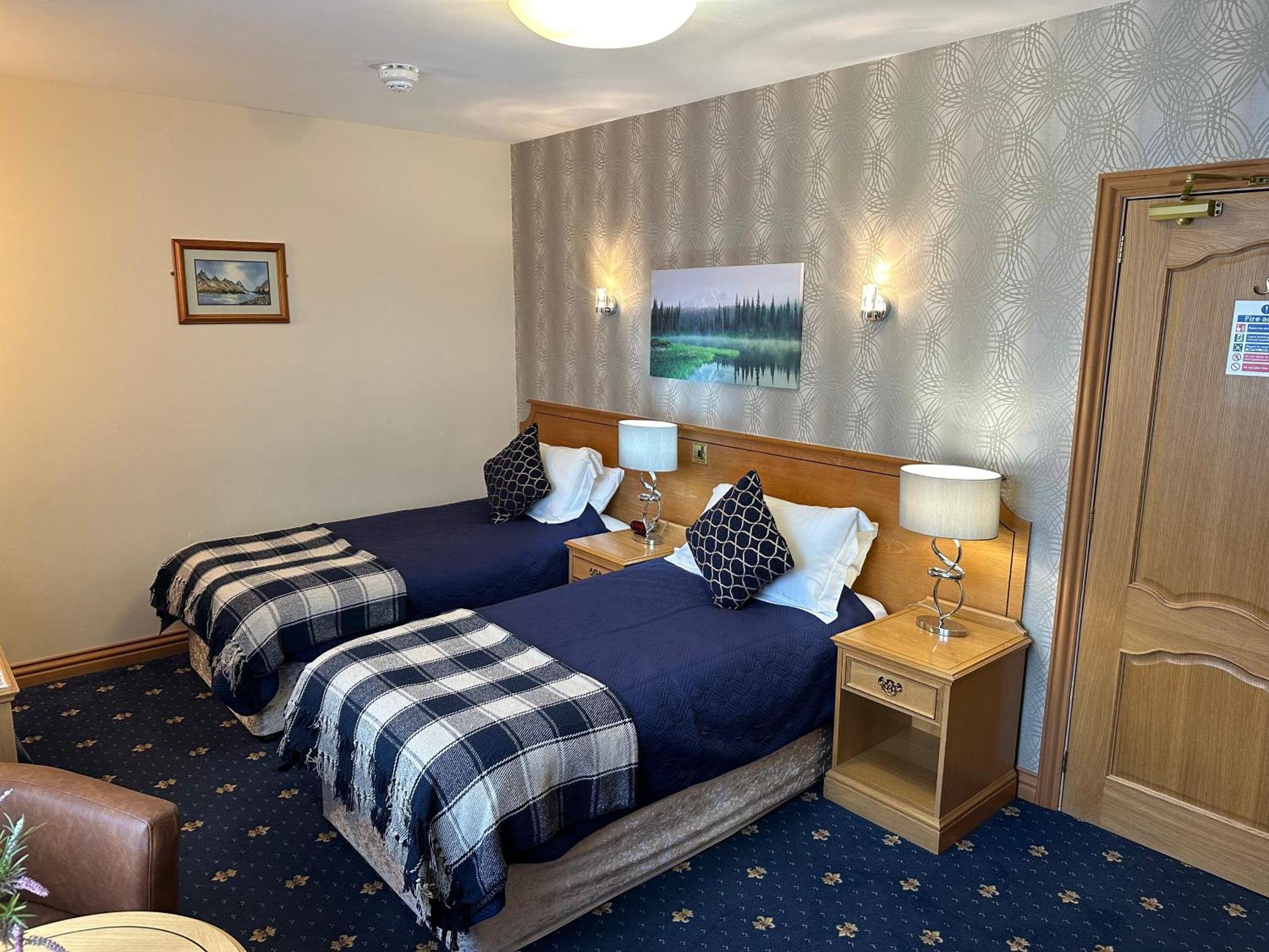 The Glen Hotel Newtonmore Kültér fotó