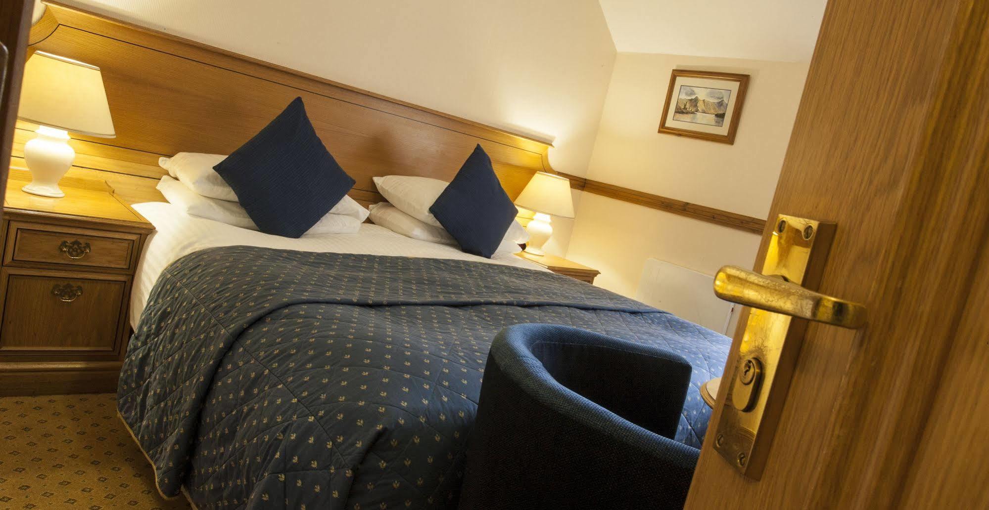 The Glen Hotel Newtonmore Kültér fotó